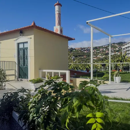 Levada Dreamscape - Villa Funchal (Madeira)